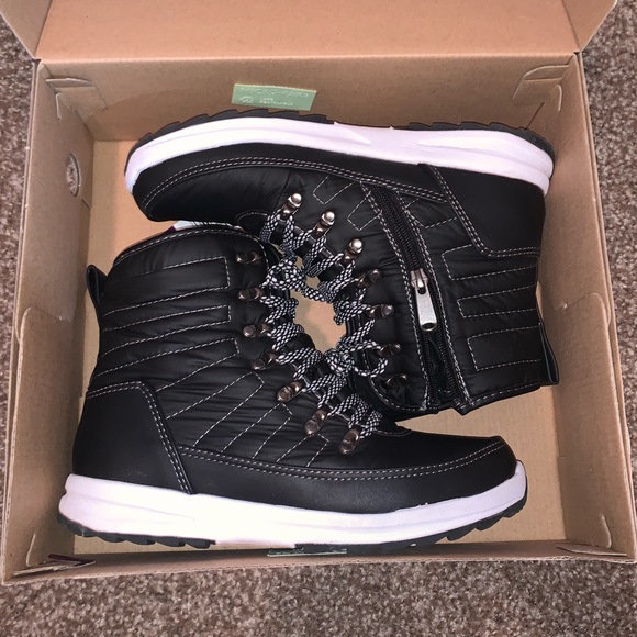 costco weatherproof boots